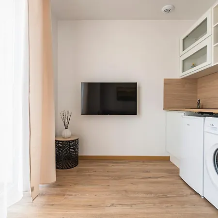 Apartment Courcelles